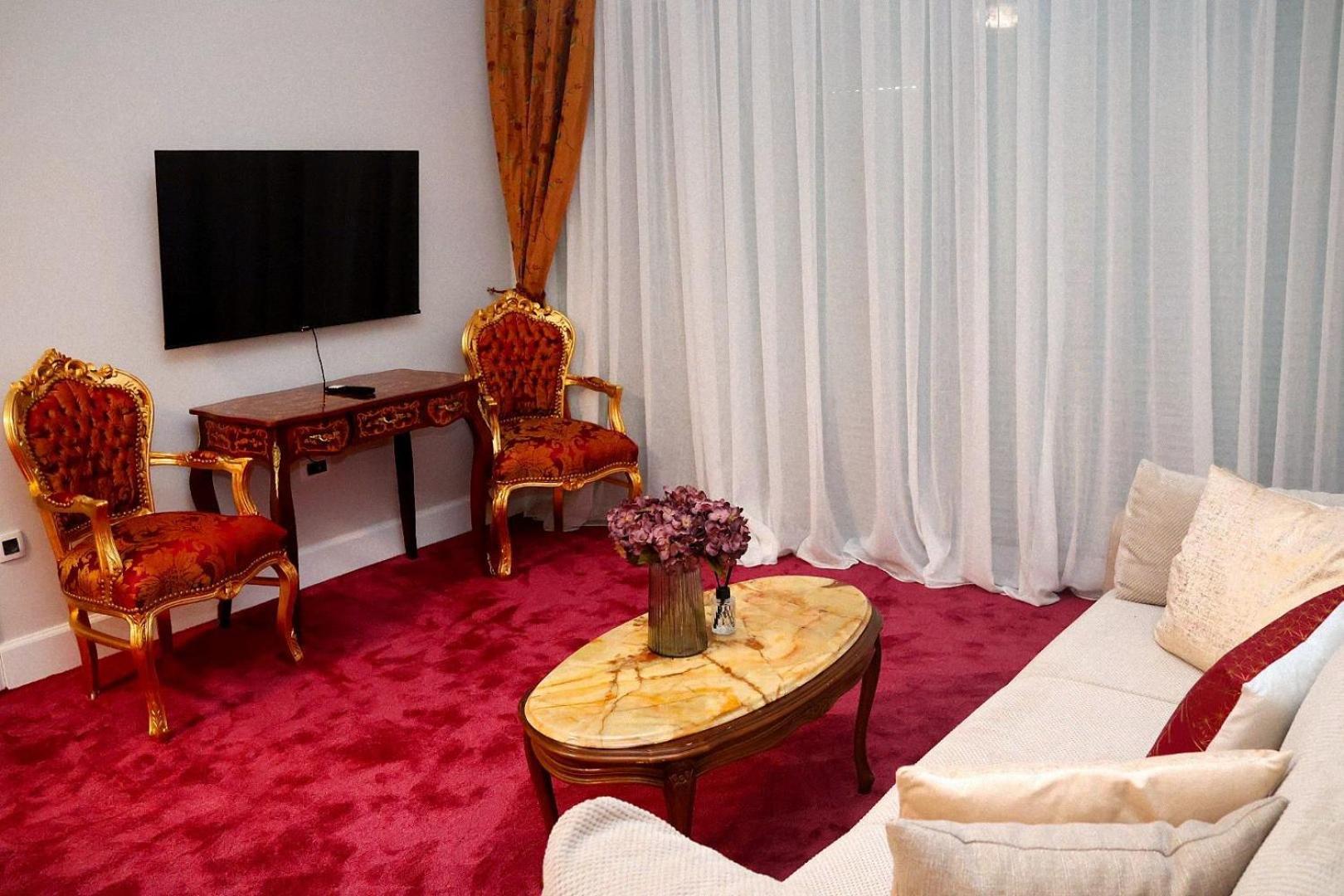Royal Mostar